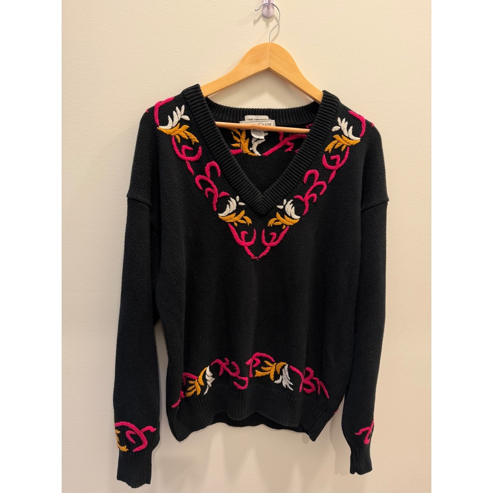 IZOD Club Men L Hand Embroidered Cotton Sweater Black Floral V Neck Retro